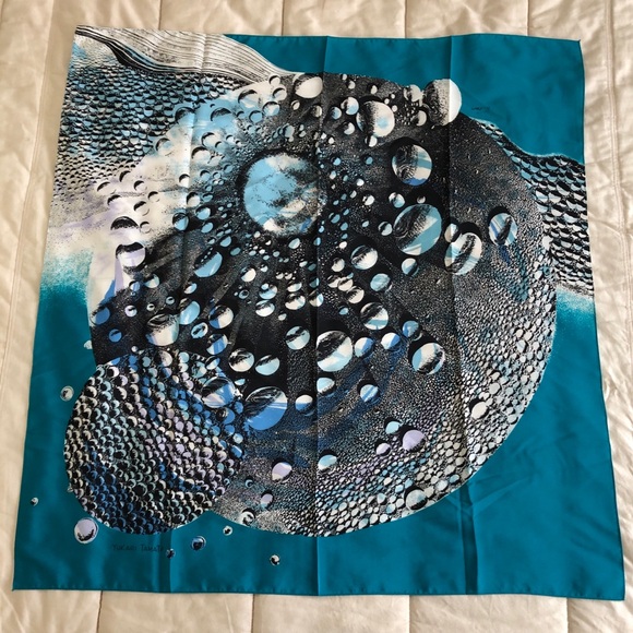 Sildoll Accessories - Sildoll Yukari Tamato Scarf 34” x 35.5”